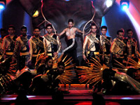 �� ������ ZEE TV ������ ������� ��������� �������� ���������� ZEE Cine Awards