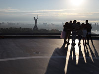 ����� ����� ���������� ID-������ � ������ ���������� �� ��� ������������� �������